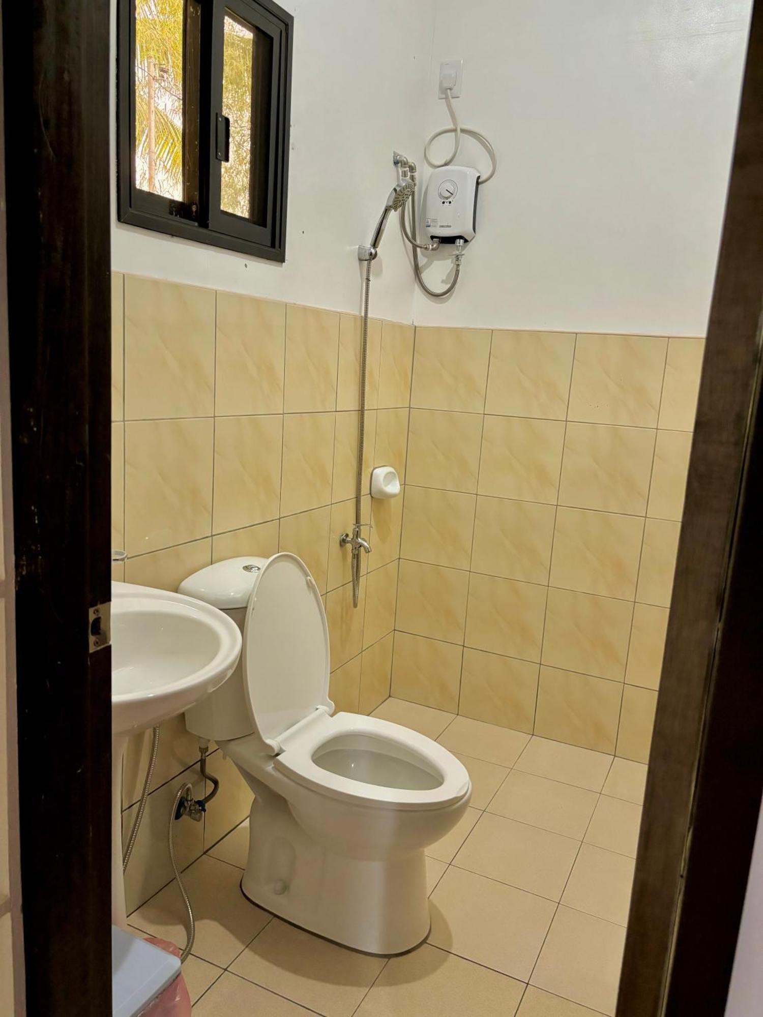 Luzville Transient House - Port Barton Itaytay Zewnętrze zdjęcie